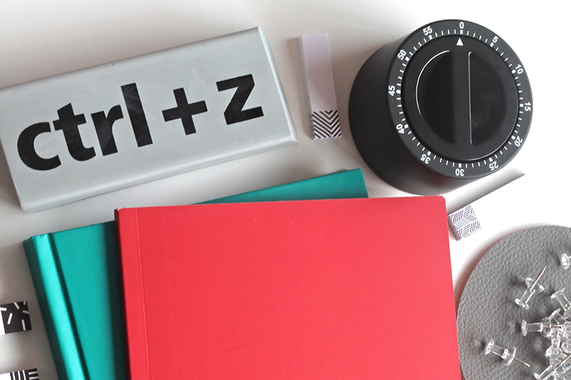 flatlay kantoorartikelen - website verbeteren techniek